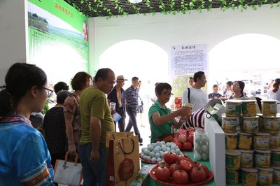 長順縣土特產亮相粵桂黔名優產品展銷會，農副產品銷售火爆獲熱捧
