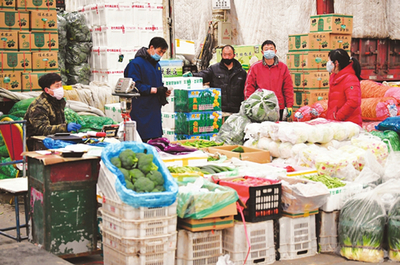 山西太原 蔬菜貨源充足，農副產品供銷兩旺